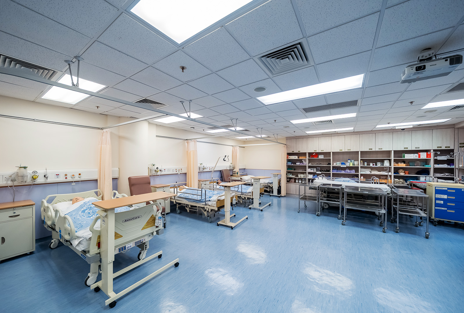 well-equipped-as-hospital-wards-03