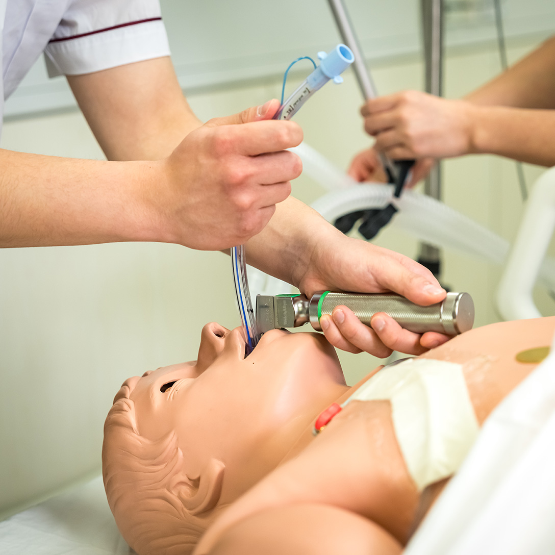 dorothy-wong-intersive-care-laboratory-04