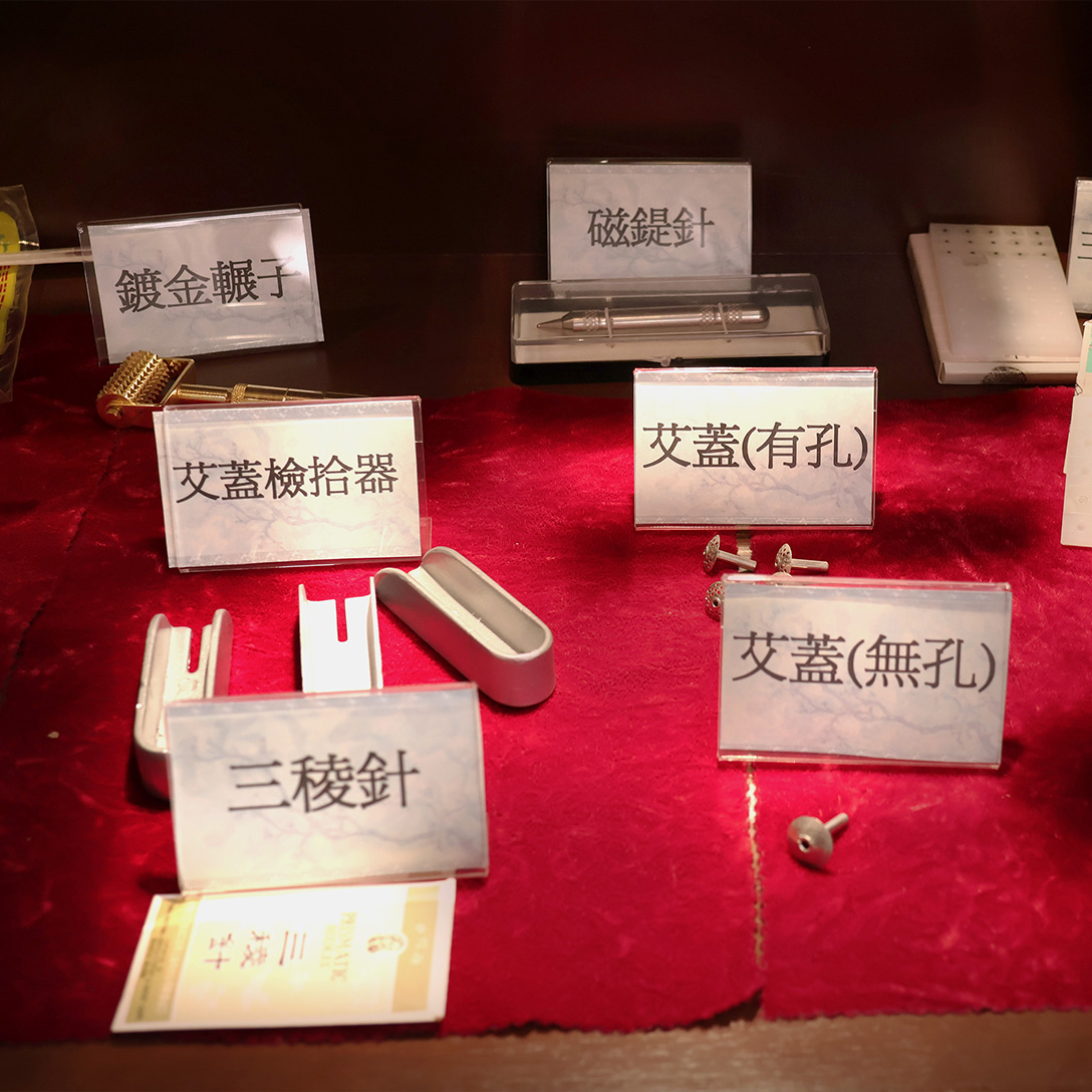 the-yuen-yuen-institute-chinese-medicinal-nursing-laboratory-09