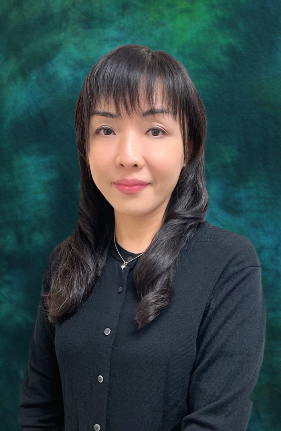 Dr Winnie NG