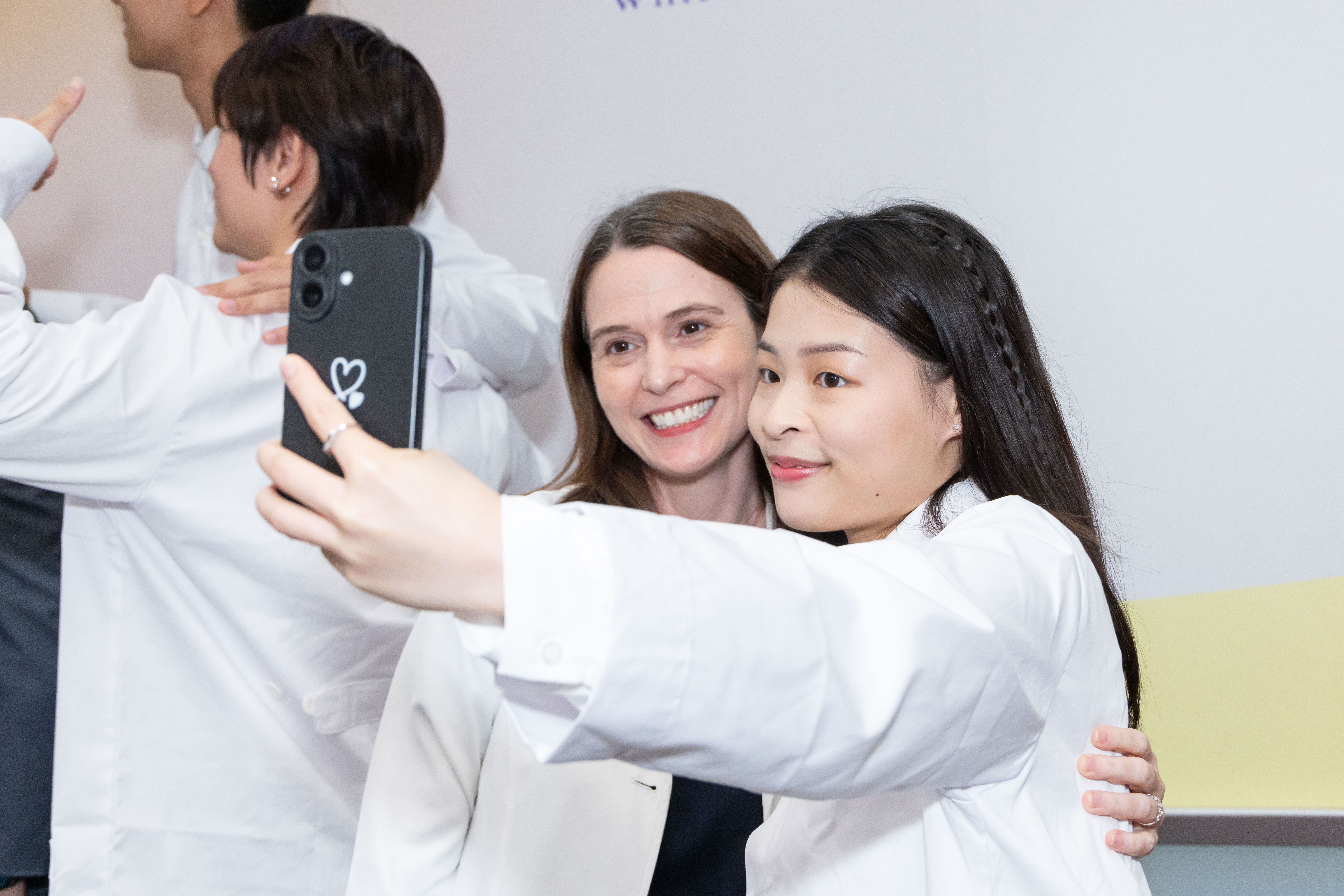 WhiteCoat2026_7607