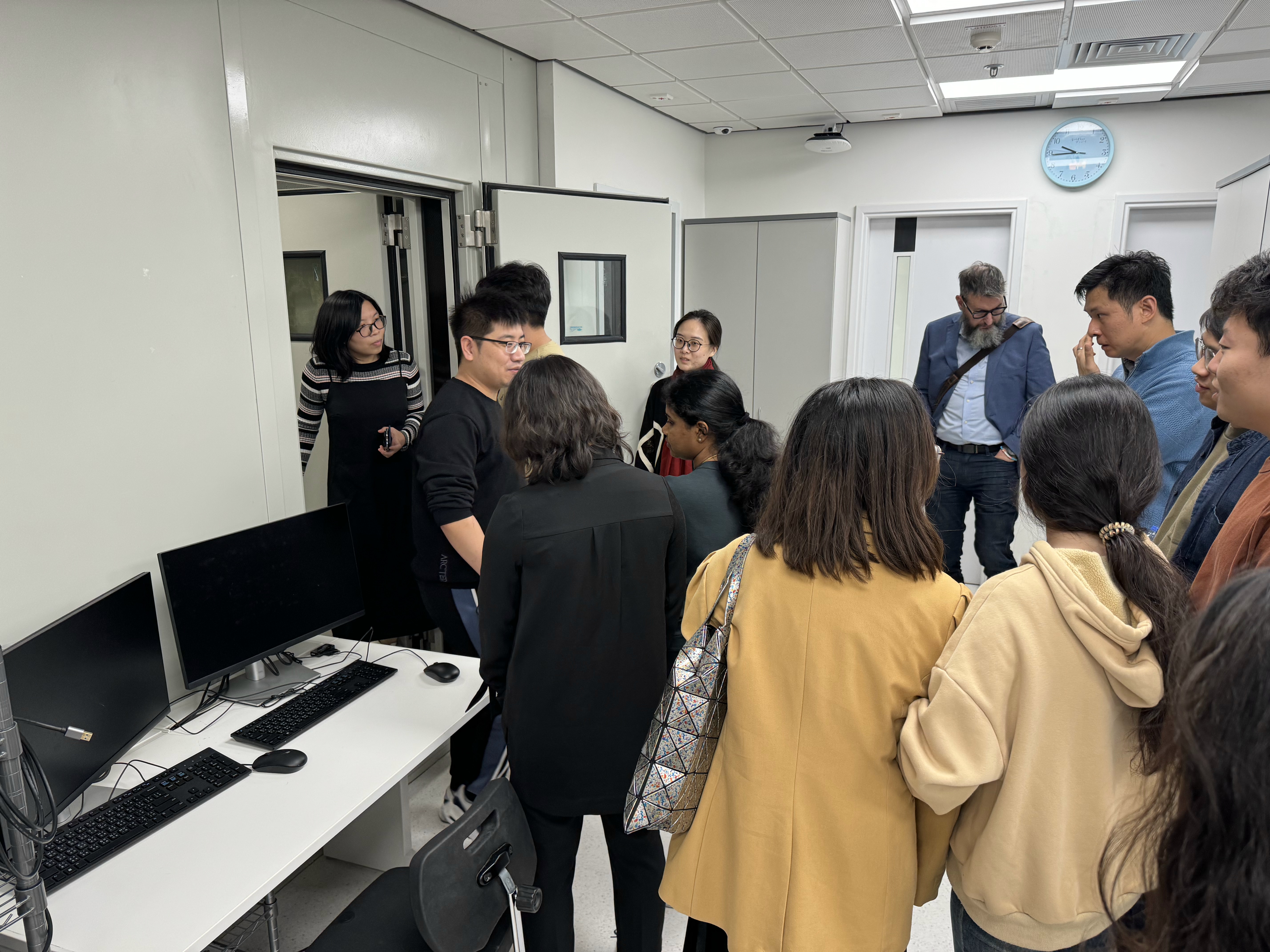 sel_20231208_060958800_iOS