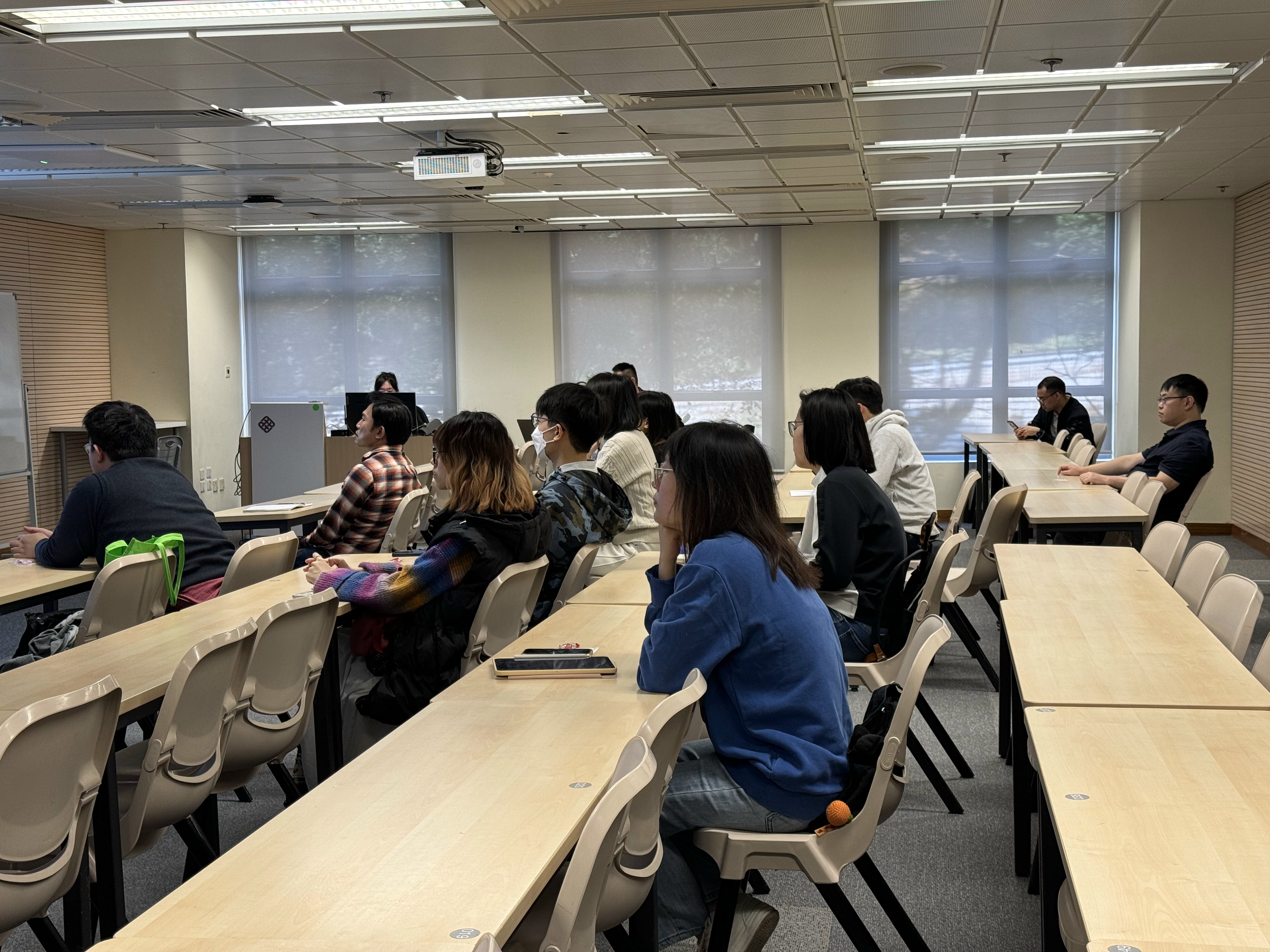 sel_20240112_025954112_iOS