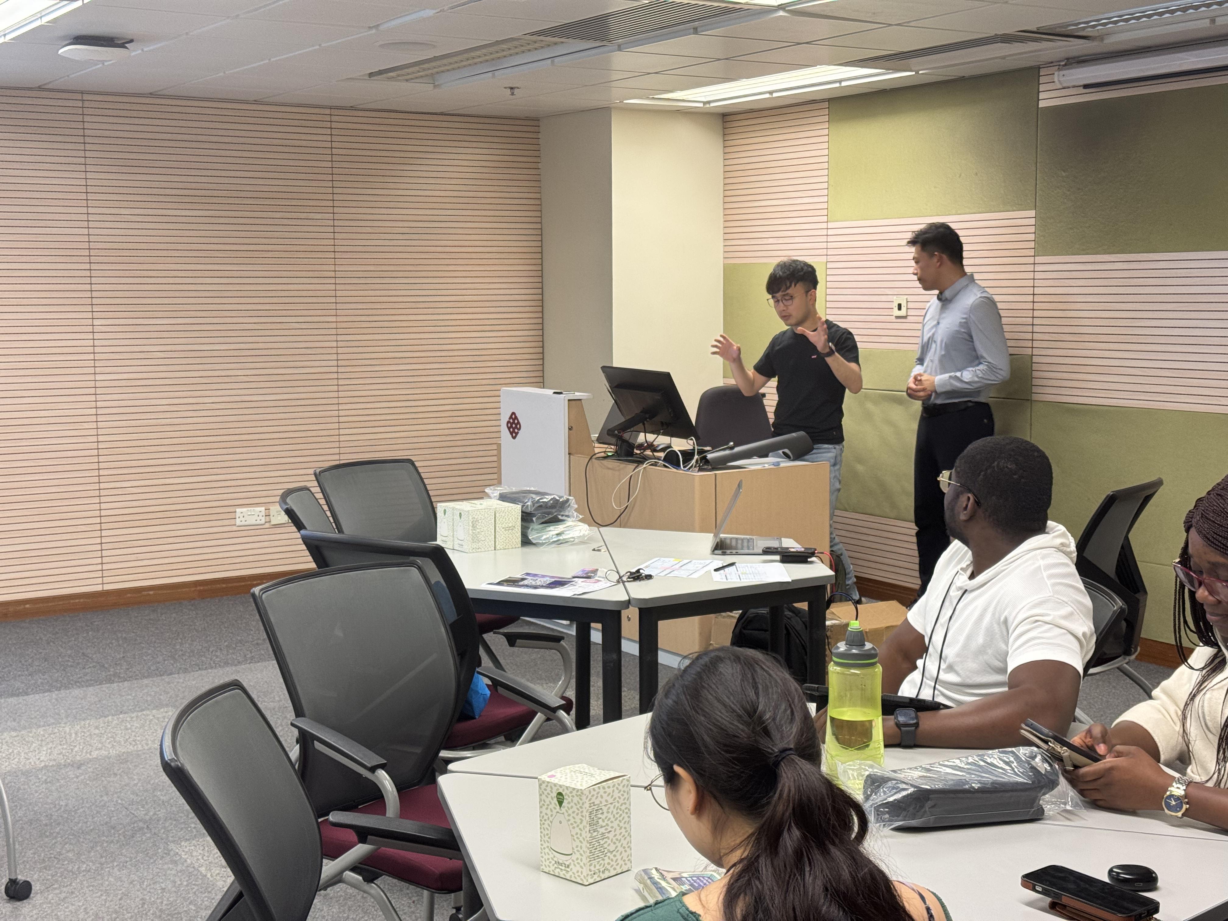 sel 20250409_044522885_iOS_00