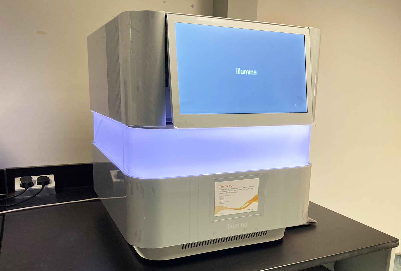 NextSeq2000 1600x1080_3