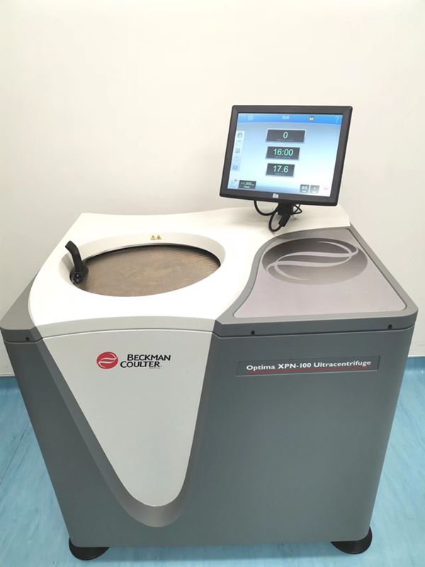 Y604-Optima XPN-100 Ultracentrifuge_1