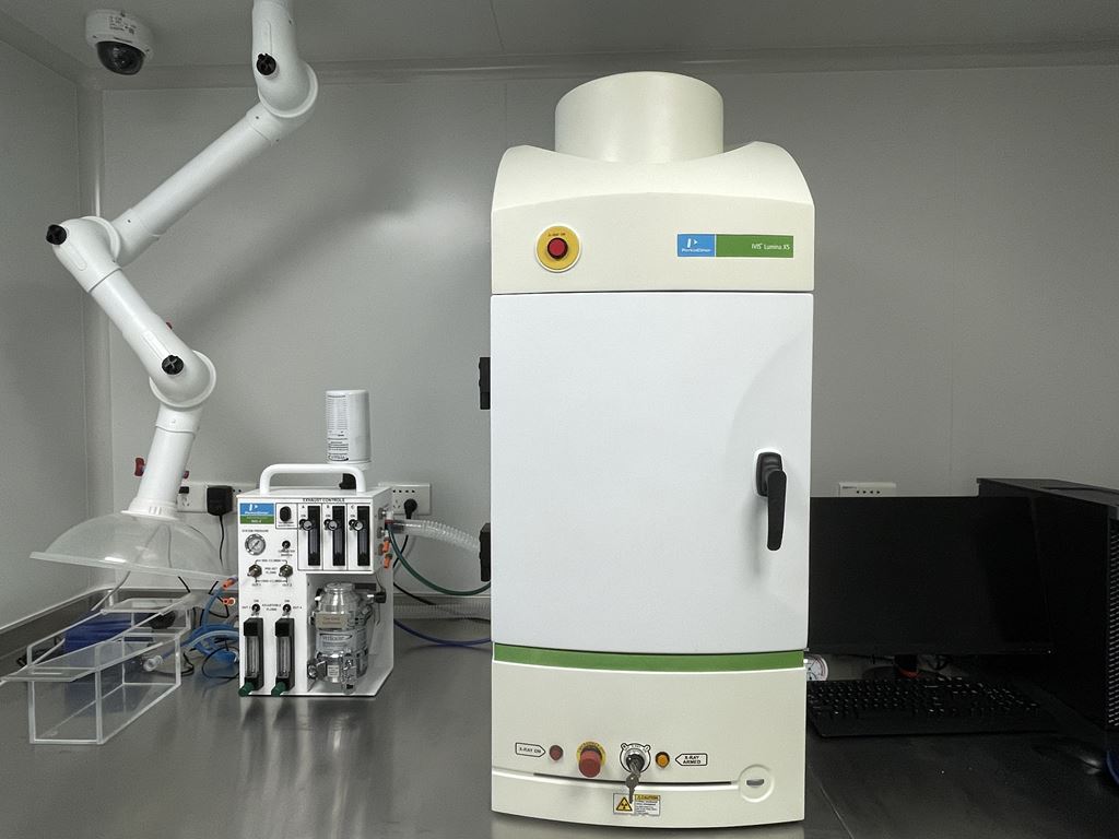 Y720q-Perkin-Elmer IVIS Lumina X5 Imaging System