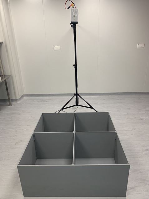Y720rOpen field experiment box 4 boxes
