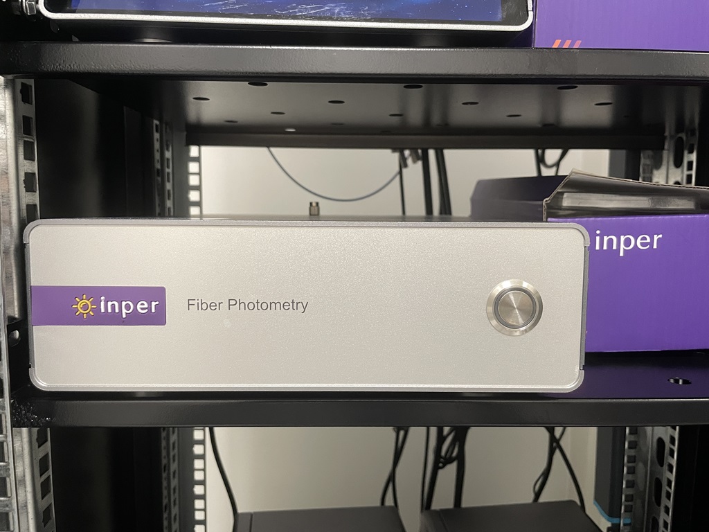 Y720nInper Tricolor multichannel optical fiber recording system FPSMO405 470  560