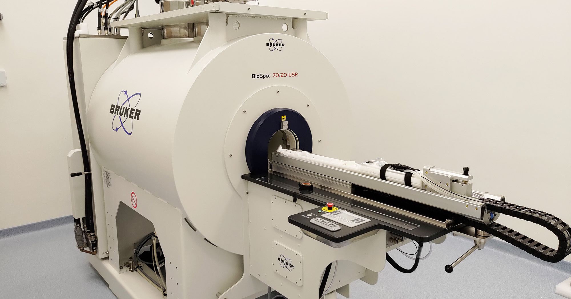 Bruker MRI 2000x1050